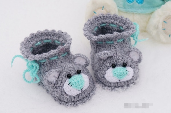Booties für Anfänger mit Schritt-für-Schritt-Beschreibung Häkeln, Muster