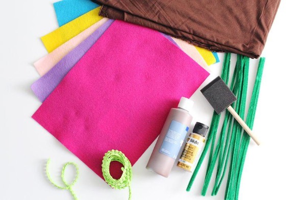 DIY-Spielzeug für Kinder und Erwachsene. Wie man aus Schrottmaterialien Muster für Anfänger herstellt