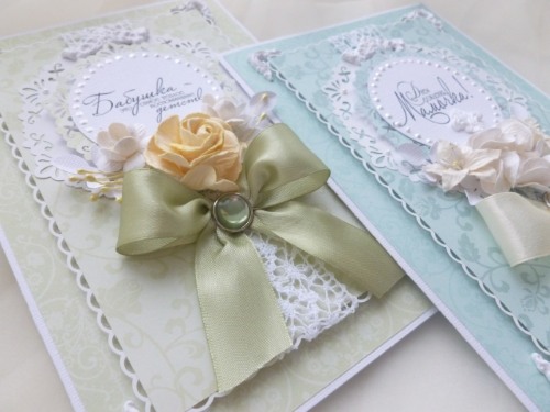 DIY-Papierpostkarte. Scrapbooking-Meisterkurse Schritt für Schritt mit Fotos