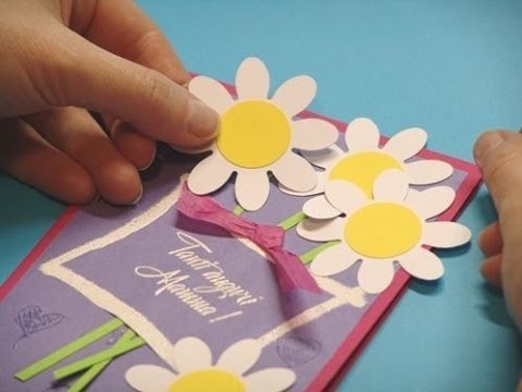 DIY-Papierpostkarte. Scrapbooking-Meisterkurse Schritt für Schritt mit Fotos