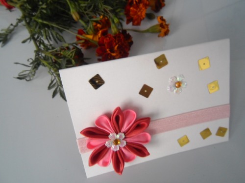 Postkarten aus Papier und Pappe mit eigenen Händen. Meisterkurse in Scrapbooking, Irisfalten, Kanzashi, Isonit, Decoupage
