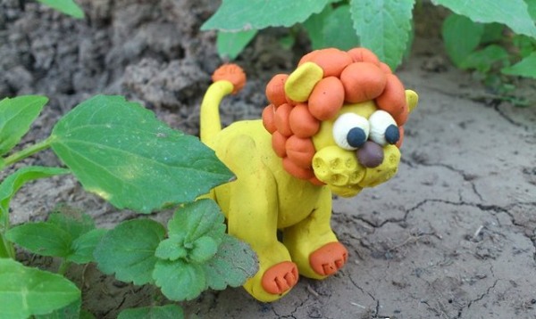 So basteln Sie für Kinder Tiere aus Plastilin: Haustiere, Wildtiere, Meerestiere. Schritt-für-Schritt-Anleitung mit Fotos für Anfänger