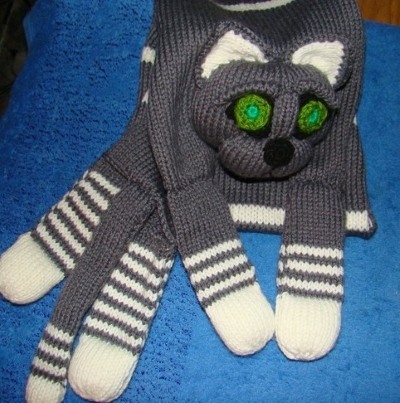 So stricken Sie einen Schal für ein Kind: einen Jungen und ein Mädchen. Schemata mit Beschreibungen, Mustern, Schritt-für-Schritt-Strickanleitungen für Anfänger