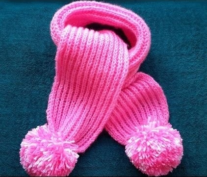 So stricken Sie einen Schal für ein Kind: einen Jungen und ein Mädchen. Schemata mit Beschreibungen, Mustern, Schritt-für-Schritt-Strickanleitungen für Anfänger
