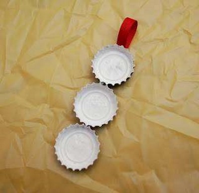 DIY-Christbaumschmuck aus Watte, Filz, Pappmaché, Papier, Perlen, Häkeln. Meisterklasse