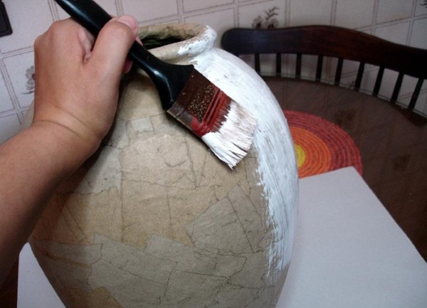 Papiermache. Meisterkurs für Anfänger. Wie man Kunsthandwerk macht