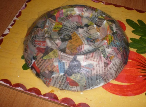Papiermache. Meisterkurs für Anfänger. Wie man Kunsthandwerk macht