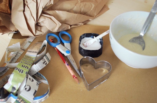 Papiermache. Meisterkurs für Anfänger. Wie man Kunsthandwerk macht