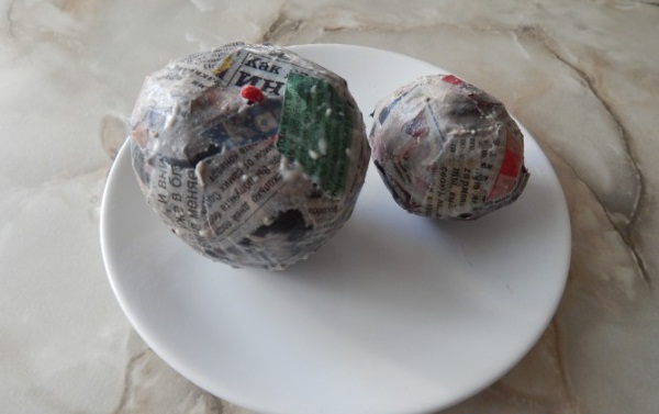 Papiermache. Meisterkurs für Anfänger. Wie man Kunsthandwerk macht