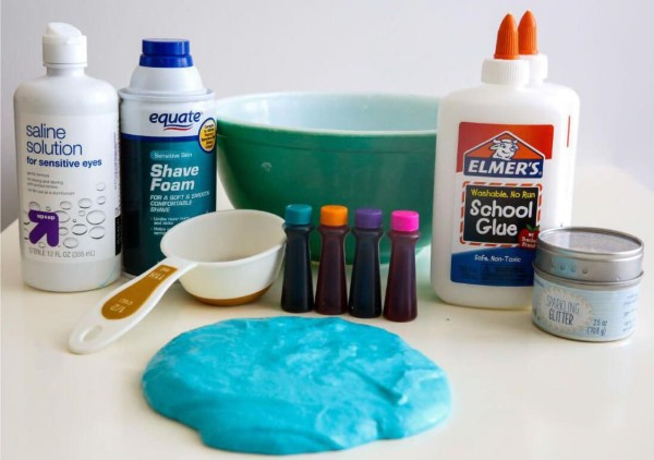 Wie man Schleim (Lizun) aus Plastilin, PVA-Kleber, Gelatine und Natriumtetraborat Schritt für Schritt mit Fotos herstellt