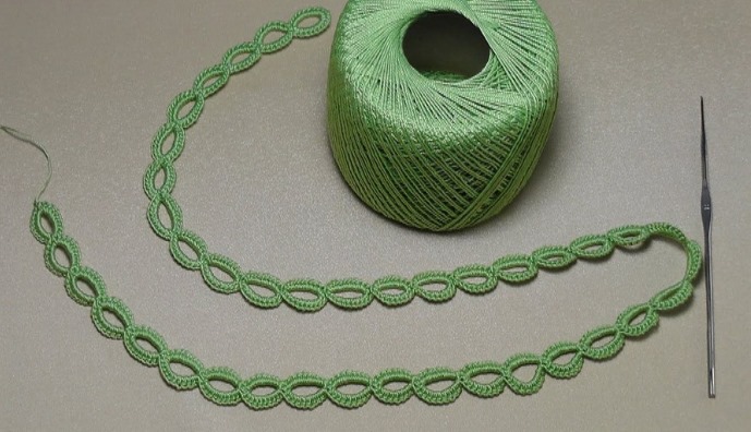 Häkelbandspitze. Strickmuster und Beschreibungen für Anfänger. Fotos, Videos