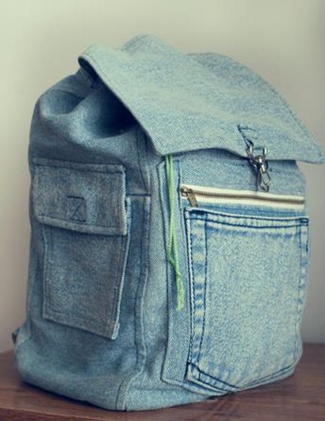 Tasche aus Jeans. Wie man es selbst aus Alten macht, Schnittmuster, Nähen, wie man dekoriert. Fotos und Videos