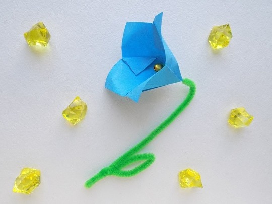 Blumenvorlagen zum Ausschneiden aus Papier: Kamille, Apfelbäume, Sakura, 5-6 Blätter, volumetrisch