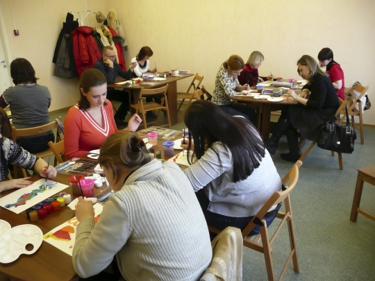 Schritt-für-Schritt-DIY-Bastelanleitungen zu verkaufen. Ideen und Fotos für die Arbeit von zu Hause aus
