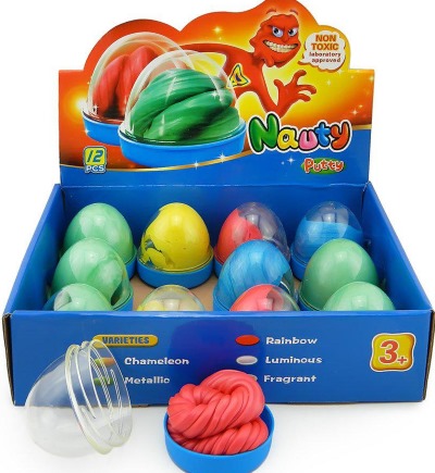 So stellen Sie Schritt für Schritt Kunsthandwerk aus Plastilin her. Kindlich, einfach, schön, Tiere, interessant. Foto