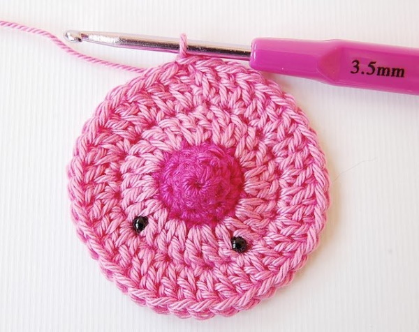 Häkeln Sie Babydecken. Strickmuster und Beschreibungen für Anfänger