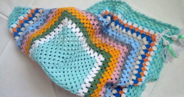 Häkeln Sie Babydecken. Strickmuster und Beschreibungen für Anfänger