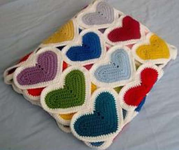 Häkeln Sie Babydecken. Strickmuster und Beschreibungen für Anfänger