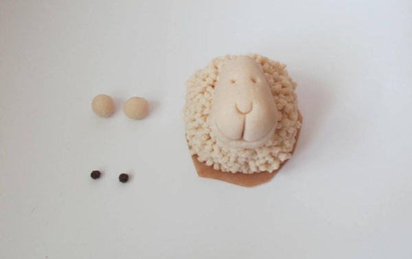 Interessanti lavoretti fai da te con i bambini con carta e cartone, modellazione con pasta di sale, plastilina