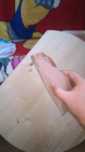 DIY-Holzprodukte. Was man zum Verkauf herstellen kann, für Haus, Garten, Kinder. Zeichnungen, Fotos