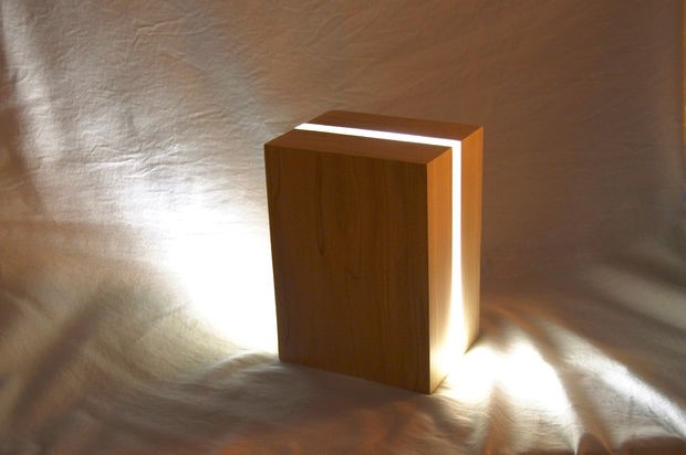 DIY-Holzprodukte. Was man zum Verkauf herstellen kann, für Haus, Garten, Kinder. Zeichnungen, Fotos