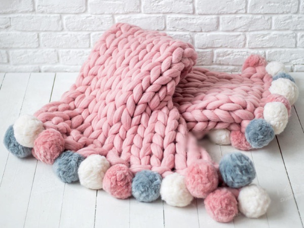 Garn mit Schlaufen zum Handstricken. Welches ist besser zu kaufen, was ist zu tun