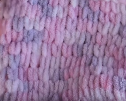 Garn mit Schlaufen zum Handstricken. Welches ist besser zu kaufen, was ist zu tun