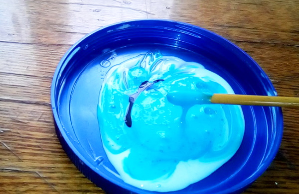 So stellen Sie Schleim ohne Natriumtetraborat, PVA-Kleber aus Shampoo und Schaum her. Rezepte mit Fotos