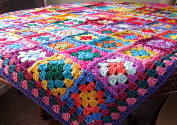 Häkelquadrate, Muster und Beschreibungen, wie man Afghan, Oma, durchbrochene Motive strickt