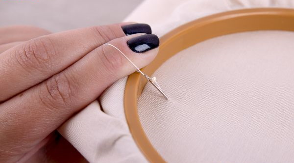 Luneville-Stickerei für Anfänger. Fotos, Diagramme, Ausrüstung, Materialien und Werkzeuge