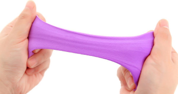 Schönes DIY-Bastelprojekt aus Plastilin Schritt für Schritt für Erwachsene
