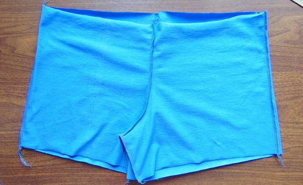 Damenshorts mit eigenen Händen nähen. Schnittmuster, Schritt-für-Schritt-Anleitungen, Größen, Modelle für Anfänger