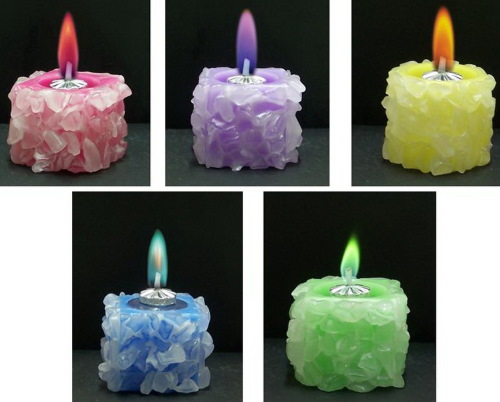 So machen Sie Kerzen zu Hause für Anfänger aus Wachs, Wachs, alten Kerzen, Paraffin mit farbiger Flamme, Aroma, getrockneten Blumen