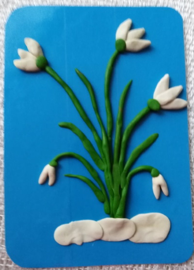 Plastilinkunst für Kinder im Alter von 2-3-4-5-6-7-8 Jahren. Was ist das, Vorlagen, Schablonen zum Thema Herbst, Winter, Frühling, Sommer, Tiere