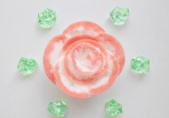 Basteln mit eigenen Händen aus Wattestäbchen, Scheiben, Plastilin
