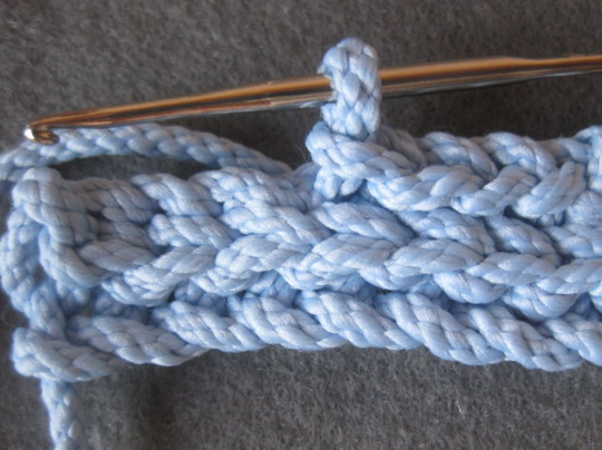 Halbes Stäbchen. Wie man strickt, Diagramm und Erklärung, Meisterklasse