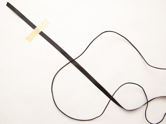 Makramee für Anfänger. Muster zum Weben von Armbändern, Knoten, Paneelen, Blumentöpfen, Tieren, Taschen