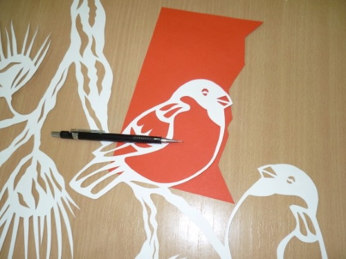 Neujahrsausschnitte. Vorlagen für Fenster: Mäuse, Bälle, Nu Pogodi, Eulen, Schneeflocken, Weihnachtsmann, Zeichentrickfiguren