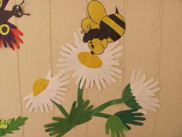 Palmenapplikationen aus farbigem Papier für Kinder: Herbstbaum, Igel, Pfau, Blumen