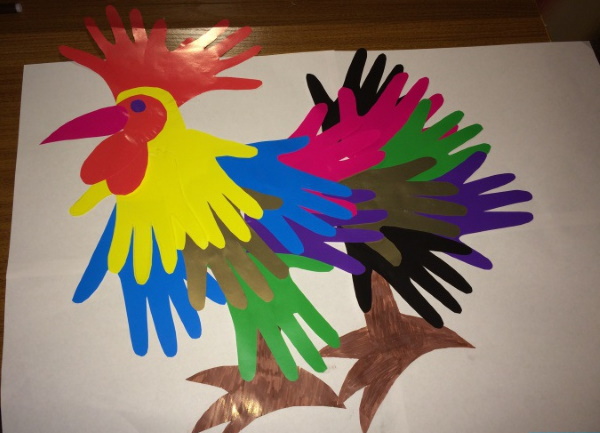 Palmenapplikationen aus farbigem Papier für Kinder: Herbstbaum, Igel, Pfau, Blumen