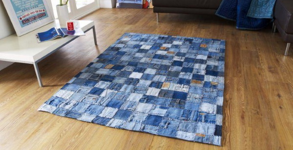 Teppiche zum Selbermachen aus alten Jeans. Meisterkurse in Häkeln, Flechten, Patchwork, Patchwork