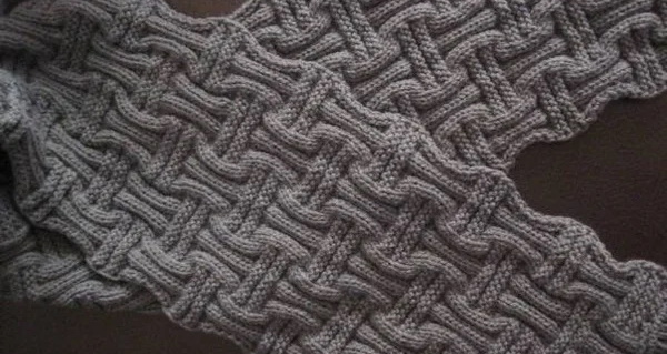 Einen Herrenschal mit Stricknadeln zu stricken ist schnell und einfach. Schemata mit Fotos, Mustern
