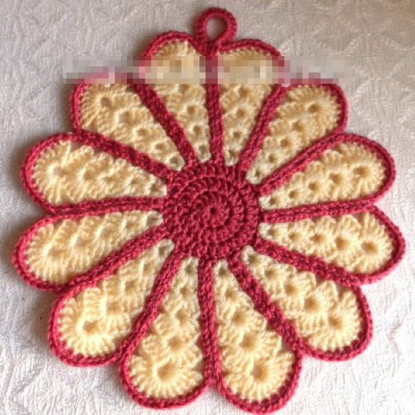Häkelblume. Strickanleitung und Beschreibung für Anfänger: voluminös, einfach