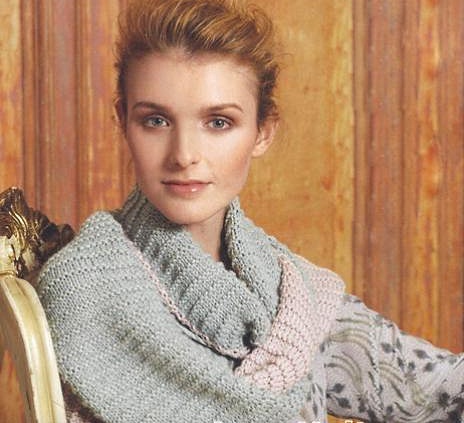 Mit dickem Garn in ein oder zwei Stricknadelumdrehungen gestrickter Snood. Schemata, Beschreibung