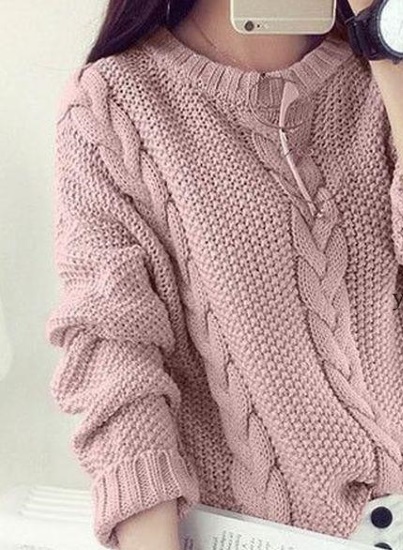 Perlenstricken. Muster und Beschreibung, Strickmuster für einen Snood, eine Strickjacke, eine Mütze, einen Pullover. Foto
