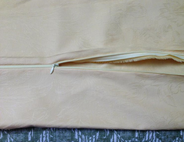 So nähen Sie einen Kissenbezug mit Ohren, Muster 50x70, 70x70, 60x40 mit Ventil, Wickel, Reißverschluss