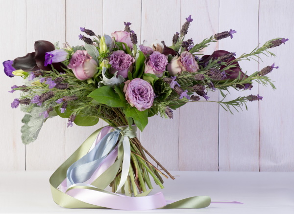 So machen Sie Schritt für Schritt einen Blumenstrauß mit Ihren eigenen Händen