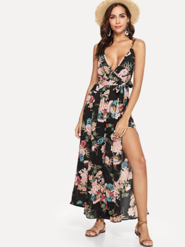 Locker sitzendes Sommerkleid zum Selbermachen. Muster, Foto