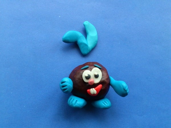 Wie man mit Kindern mit eigenen Händen Smeshariki aus Plastilin formt