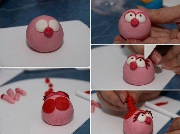 So basteln Sie mit Ihren eigenen Händen ein Plastilinschwein für Kinder. Foto